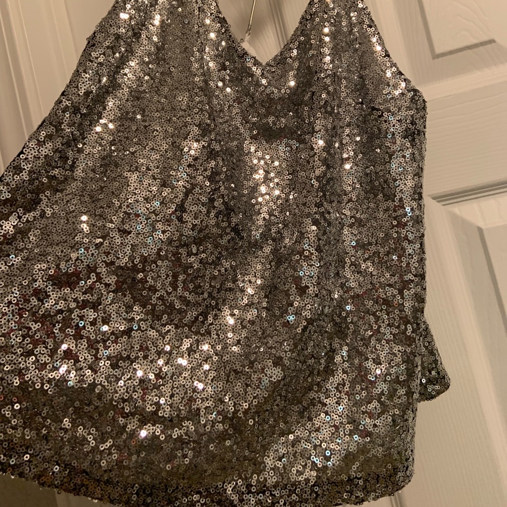 Silver top